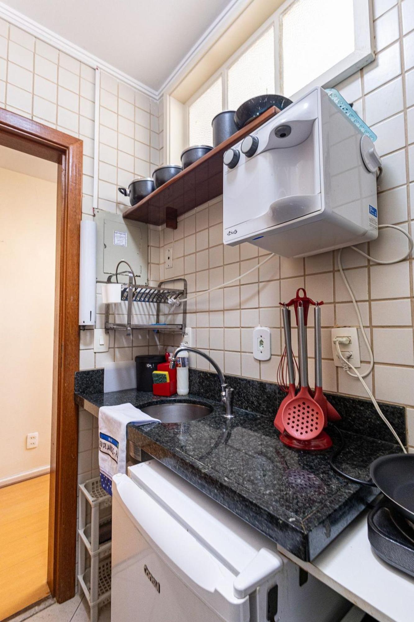 Apartamento Copacabana 200M Da Praia - Wifi Gratis - Cp5 Рио-де-Жанейро Экстерьер фото